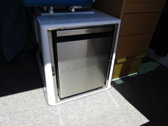 Empoleon Yacht Photos Pics 