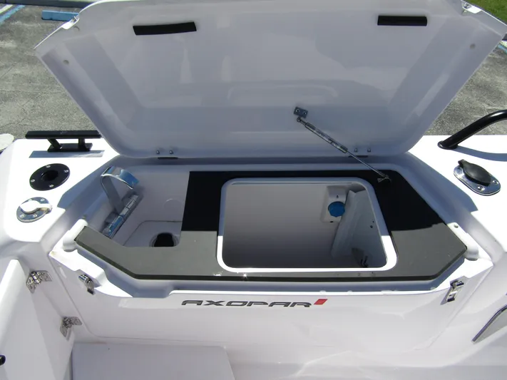 Empoleon Yacht Photos Pics 