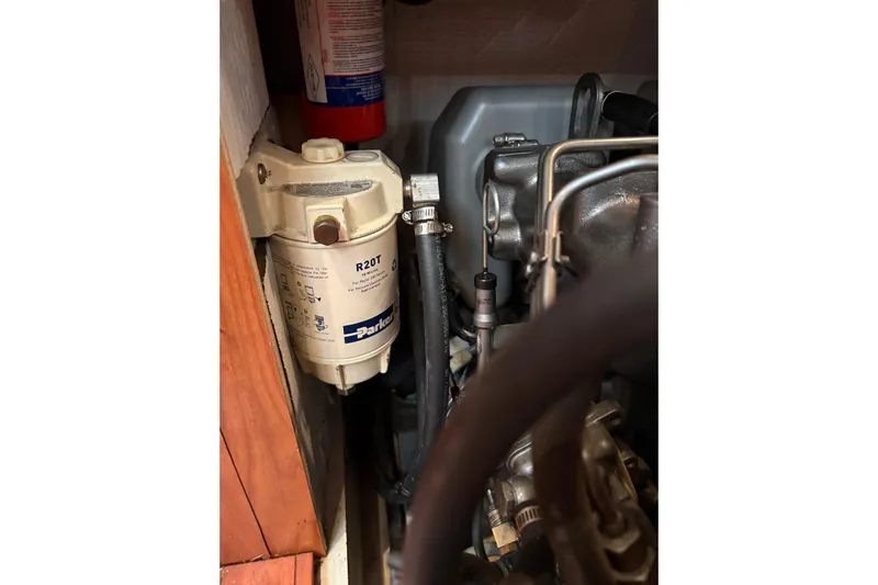 Tru Blu Yacht Photos Pics Engine compartment of a 2010 Hunter 39 with Parker R20T fuel filter.