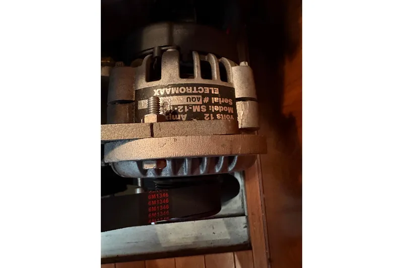 Tru Blu Yacht Photos Pics Close-up of an Electromax alternator in a 2010 Hunter 39 model.