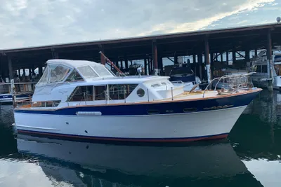 Chris-Craft Conqueror