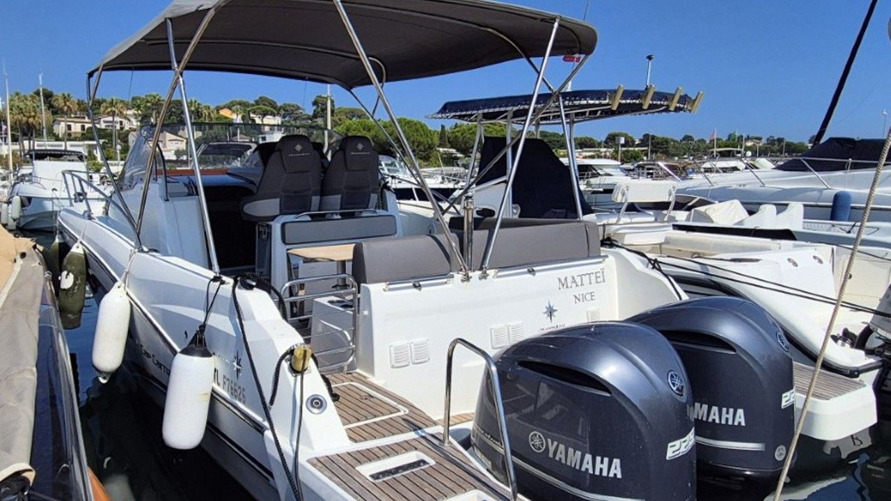 2018 Jeanneau Cap Camarat 9.0 WA