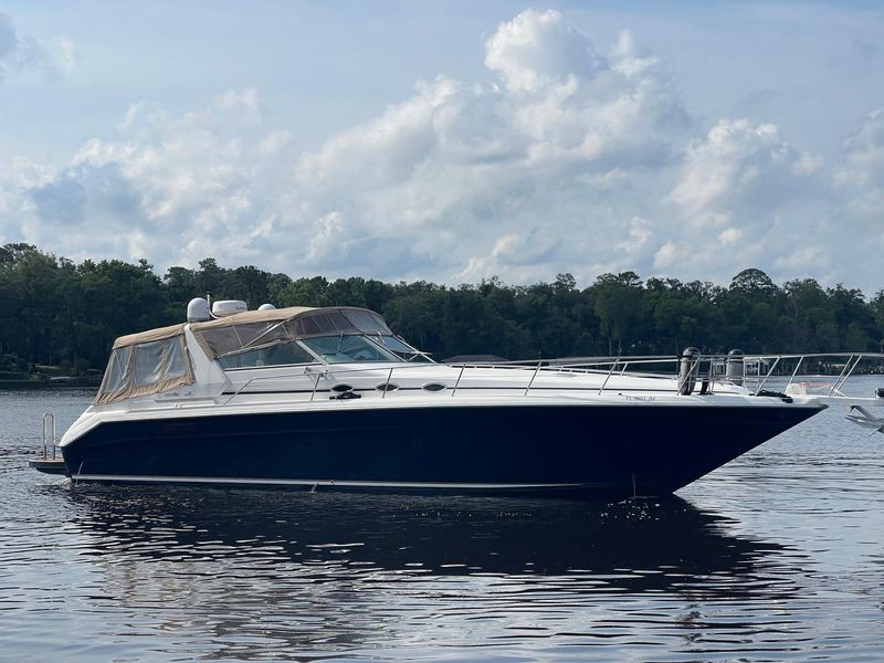 1994 Sea Ray 440 Sundancer