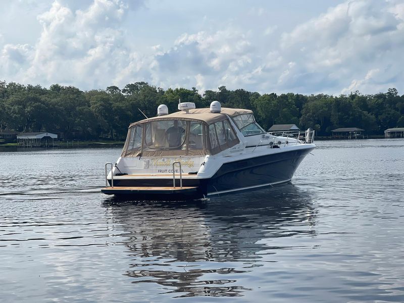 1994 Sea Ray 440 Sundancer