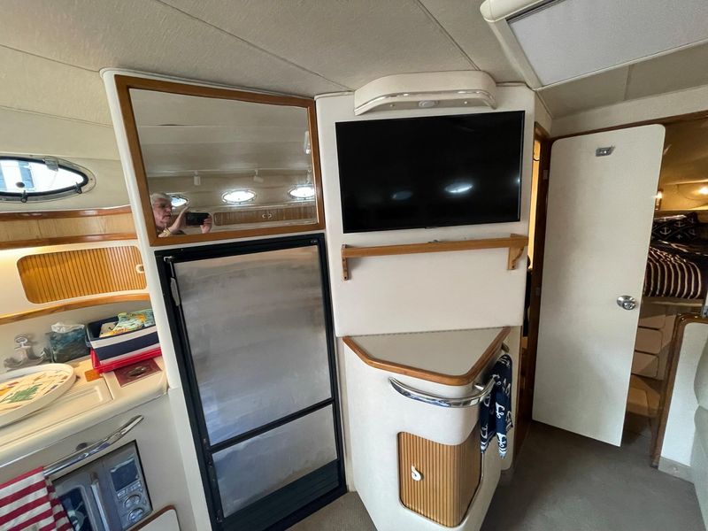 1994 Sea Ray 440 Sundancer