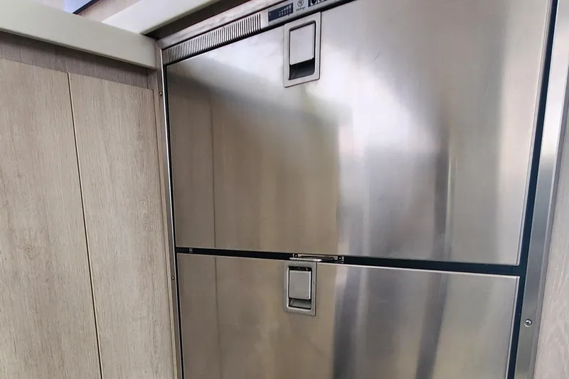 Jolly Dacha Yacht Photos Pics 