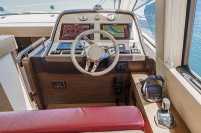 Yacht