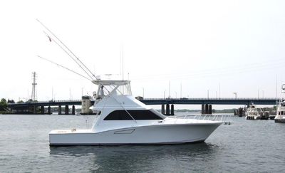 Cabo 47 Flybridge