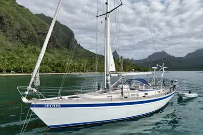 Hallberg-Rassy 45