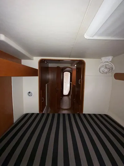 Aozora II Yacht Photos Pics 