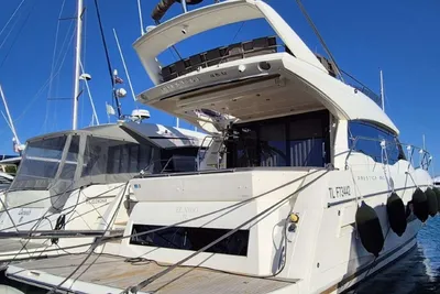 2018 Prestige 460