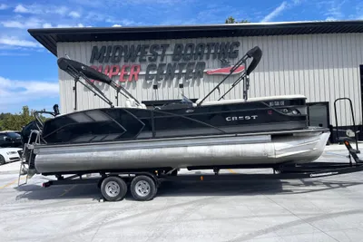 Crest 250 Caribbean SLS