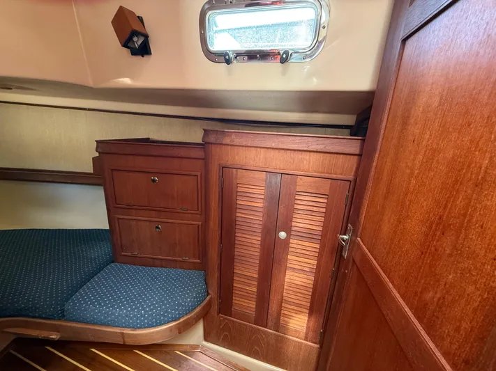 Nikki Yacht Photos Pics 