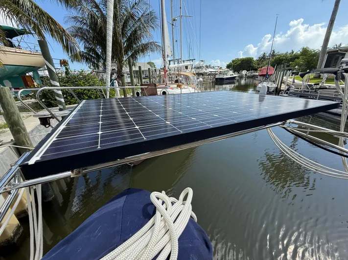 Nikki Yacht Photos Pics 