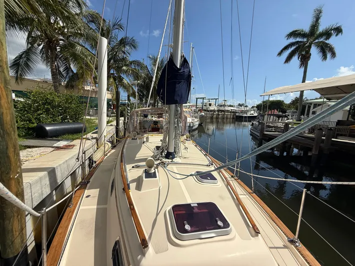 Nikki Yacht Photos Pics 