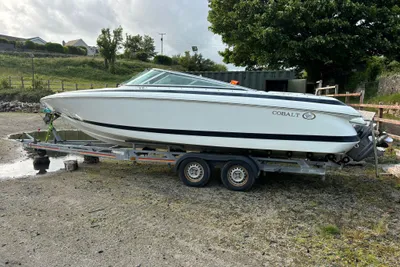 2001 Cobalt 226