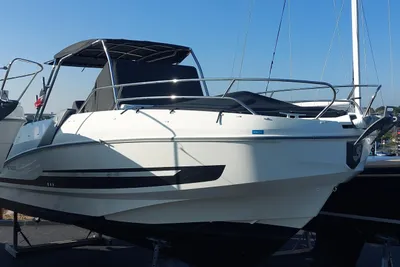 2018 Beneteau Flyer 8.8 Spacedeck