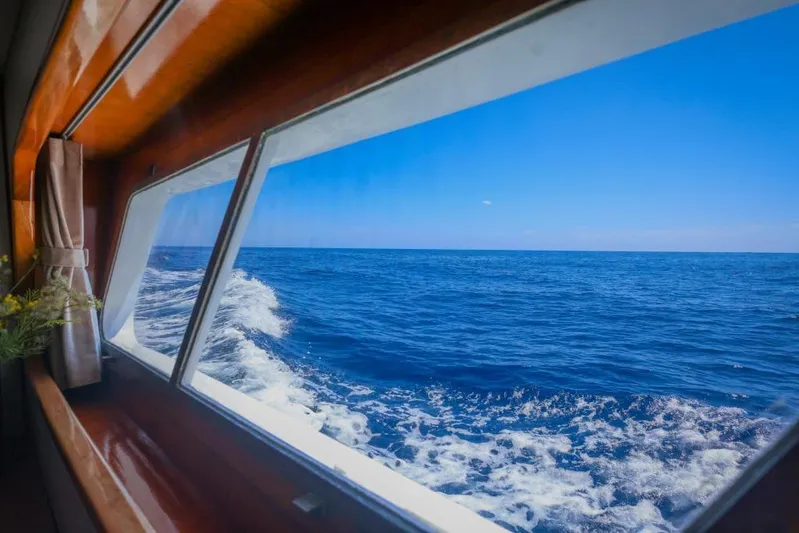 Sissi Yacht Photos Pics MASTER CABIN VIEW