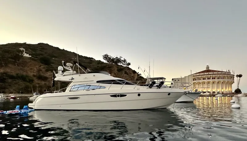 Giddy Up Yacht Photos Pics 