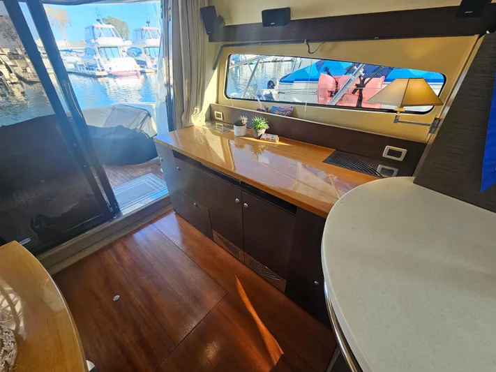 Giddy Up Yacht Photos Pics 