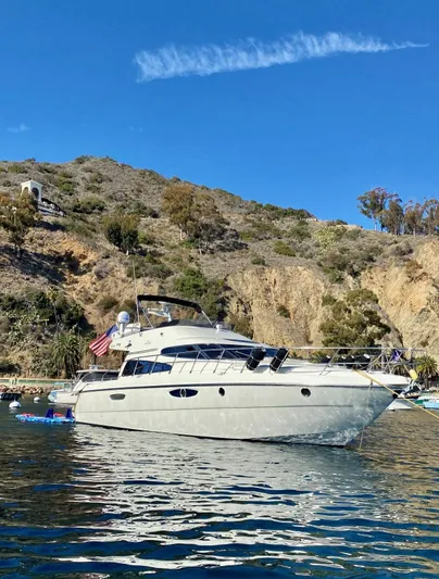 Giddy Up Yacht Photos Pics 