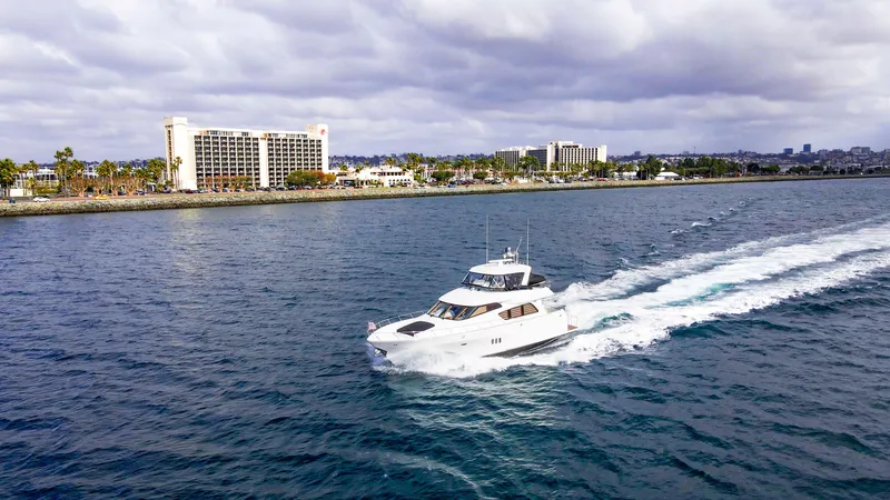 Yolo Yacht Photos Pics 