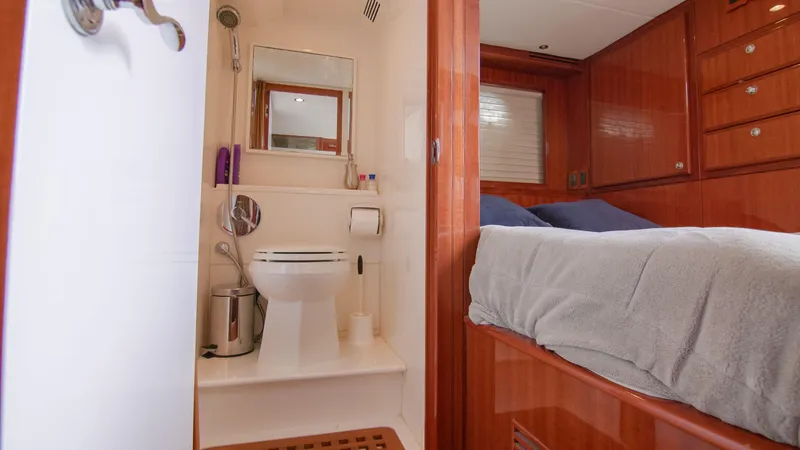 Yolo Yacht Photos Pics 