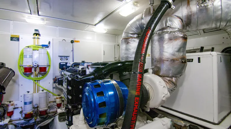 Yolo Yacht Photos Pics 