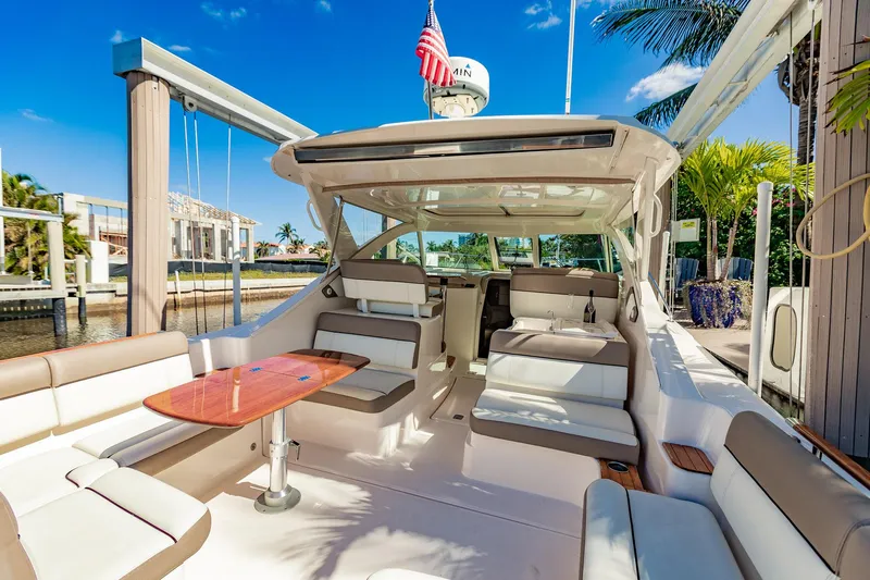 Blue Yacht Photos Pics 