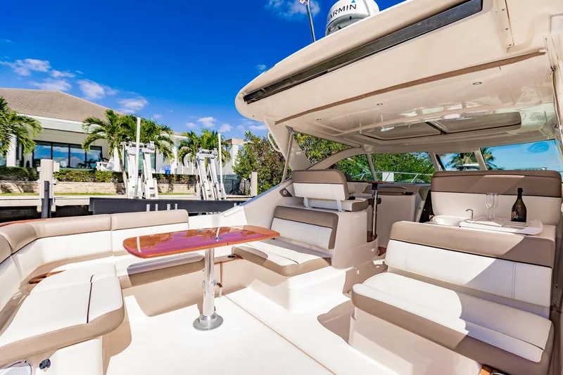 Blue Yacht Photos Pics 