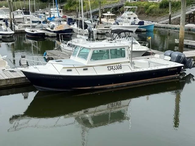 Grindavik Yacht Photos Pics 