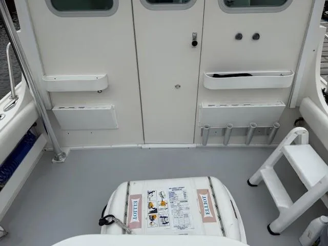 Grindavik Yacht Photos Pics 