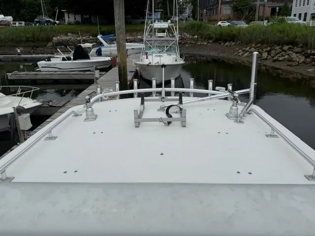 Grindavik Yacht Photos Pics 