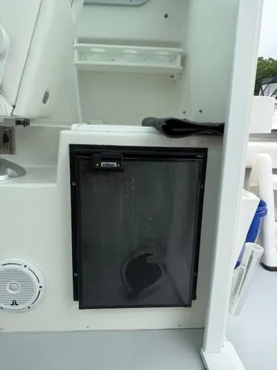 Grindavik Yacht Photos Pics 