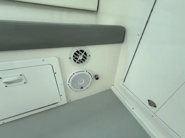 Grindavik Yacht Photos Pics 