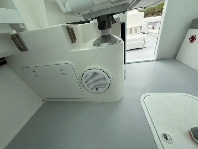 Grindavik Yacht Photos Pics 