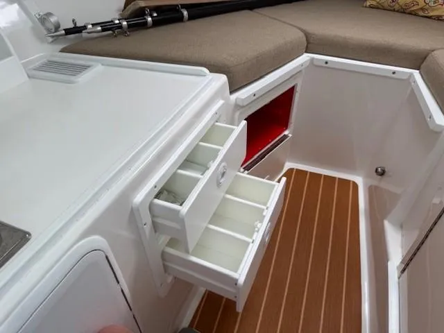 Grindavik Yacht Photos Pics 