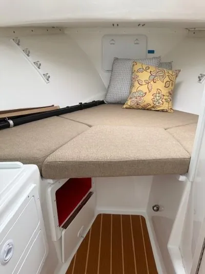 Grindavik Yacht Photos Pics 