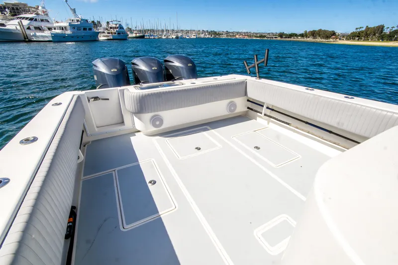 Mad Max Yacht Photos Pics 