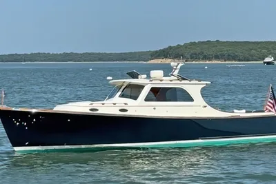 Hinckley Picnic 36 EP