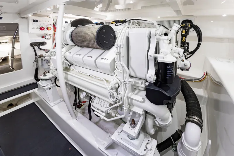 Big Hunter Yacht Photos Pics 2024 Albemarle Spencer Edition engine room with MTU engine.