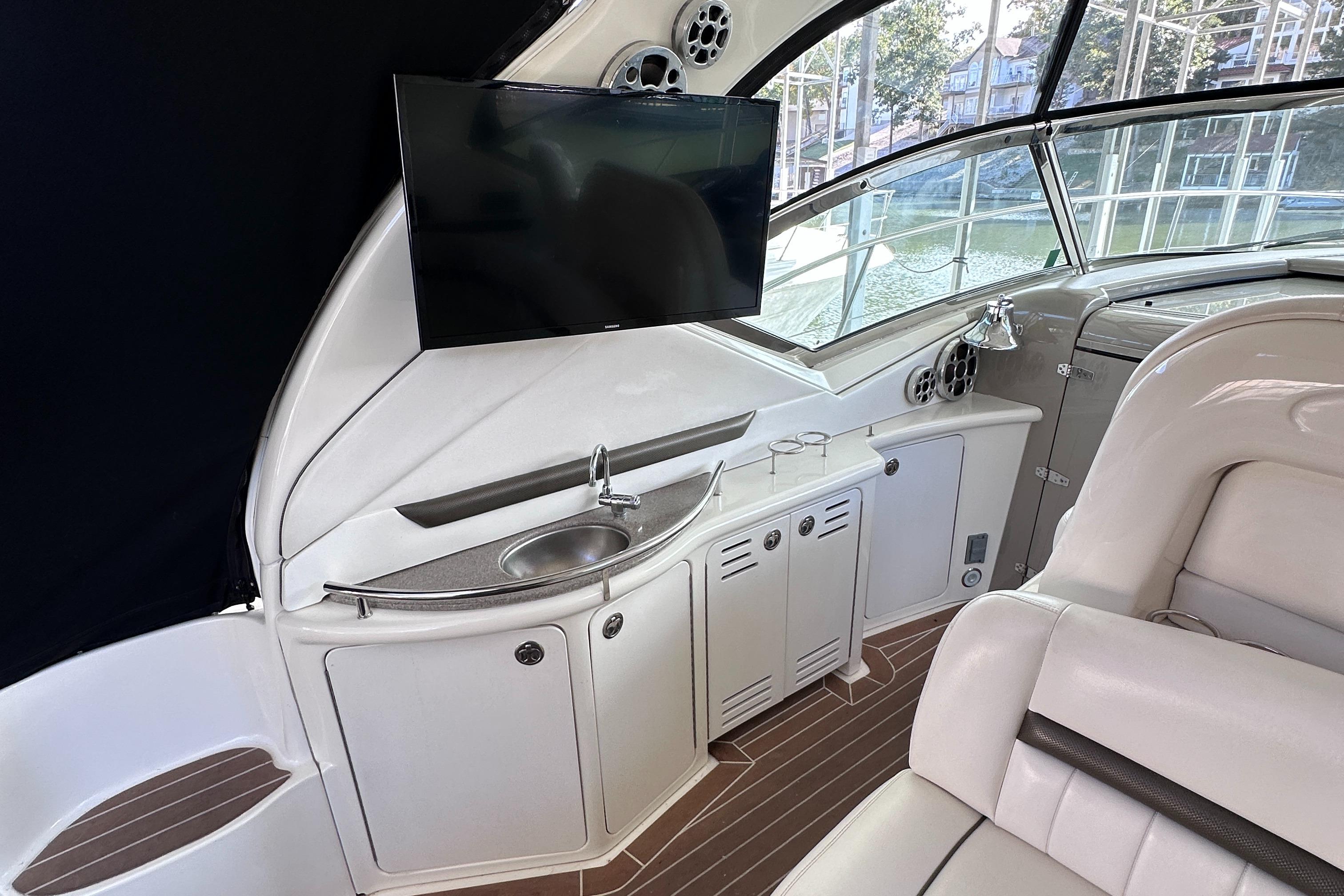 2007 Sea Ray 44 Sundancer Express Cruiser for sale - YachtWorld