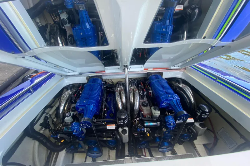  Yacht Photos Pics 2008 Formula 382 FASTech engine compartment with dual high-performance engines.