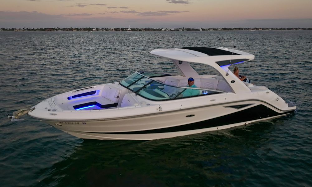 2020 Sea Ray 310 SLX