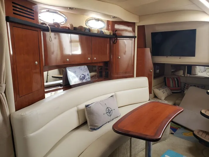 Wade-a-minute Yacht Photos Pics 