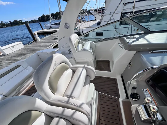 Wade-a-minute Yacht Photos Pics 