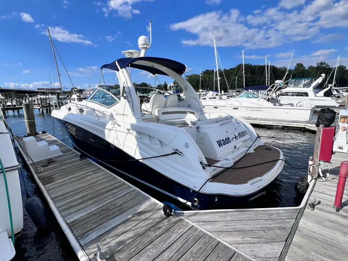 Wade-a-minute Yacht Photos Pics 