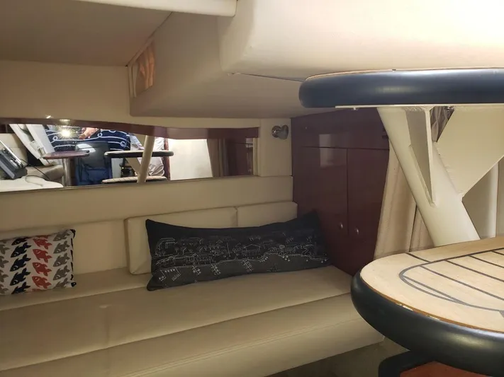 Wade-a-minute Yacht Photos Pics 