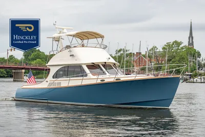 Hinckley Talaria 43 Flybridge