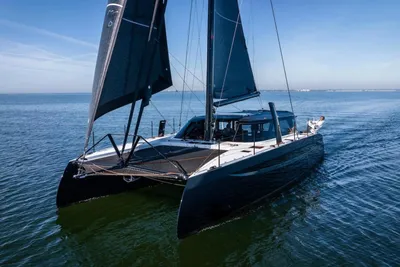 HH Catamarans HH52